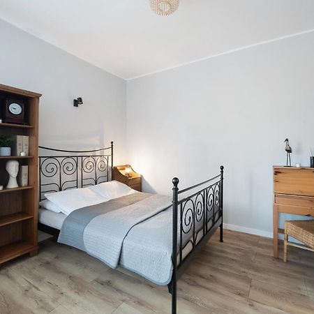 Radunia Canal Apartment กดัญสก์ ภายนอก รูปภาพ